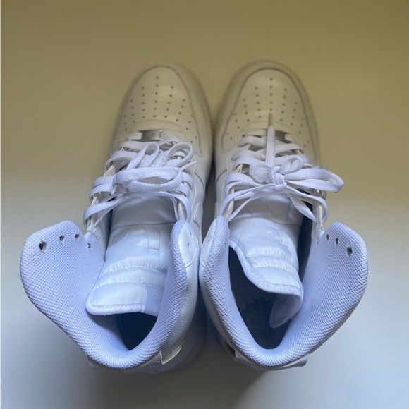 Men’s Hi-Top Air Force One’s ALL WHITE w/straps Size 11.5 👟 - Picture 6 of 12